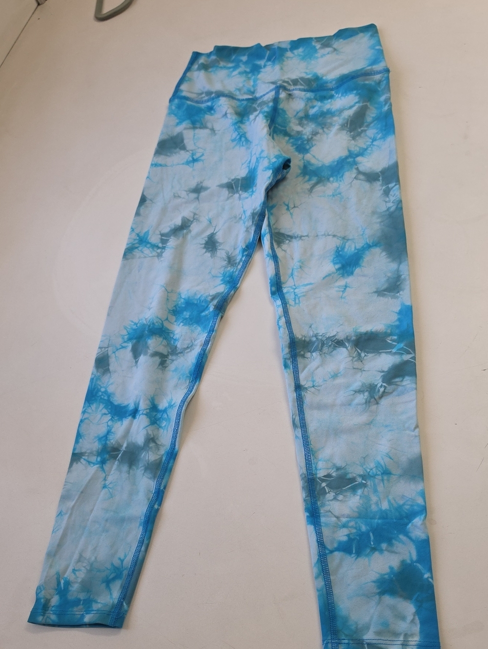 Electric & Rose blue and white tie-dye leggings - Picture 2 of 8